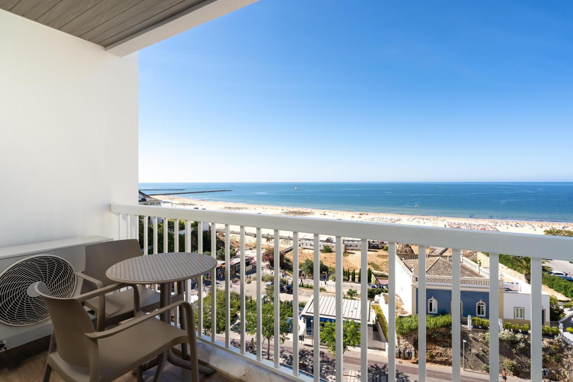 Jupiter Algarve Hotel Portimao Bagian luar foto
