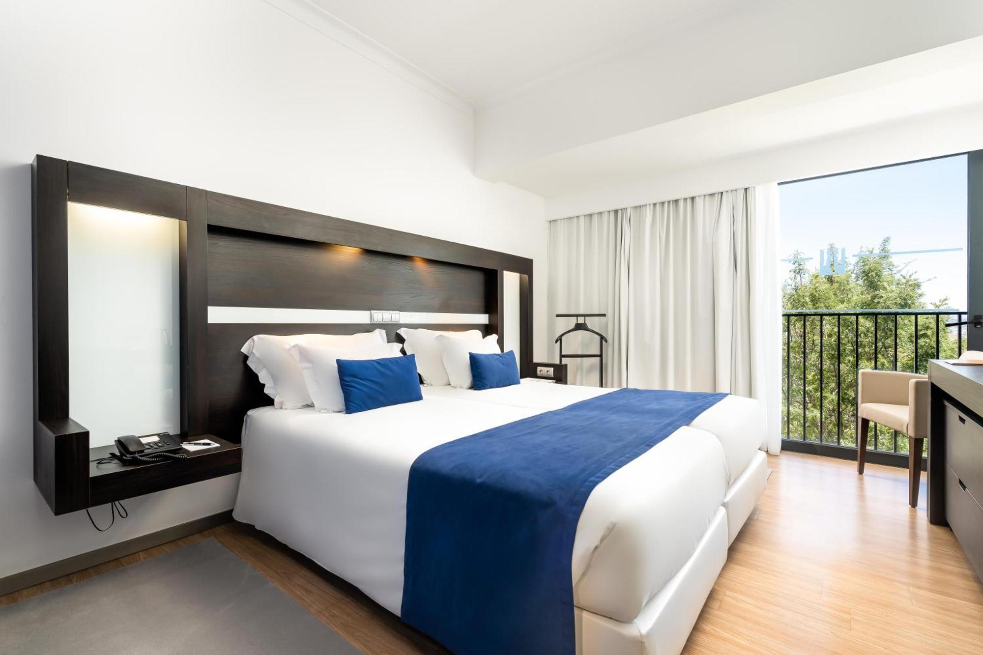 Jupiter Algarve Hotel Portimao Bagian luar foto